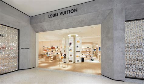 lv shop veenendaal|Find Louis Vuitton Stores in Netherlands .